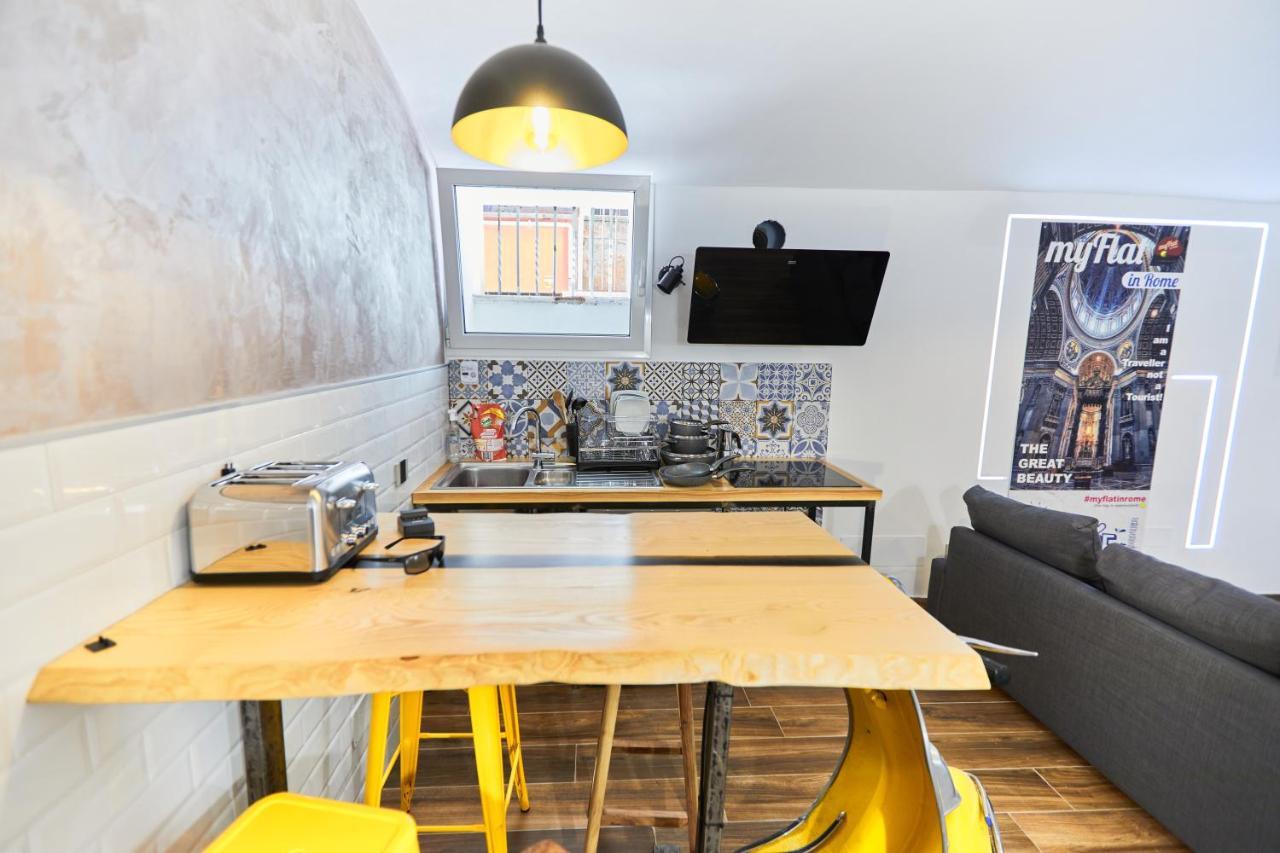Cozy And Funny Apartment In Front Of Vatican Museums - Myflat In روما المظهر الخارجي الصورة