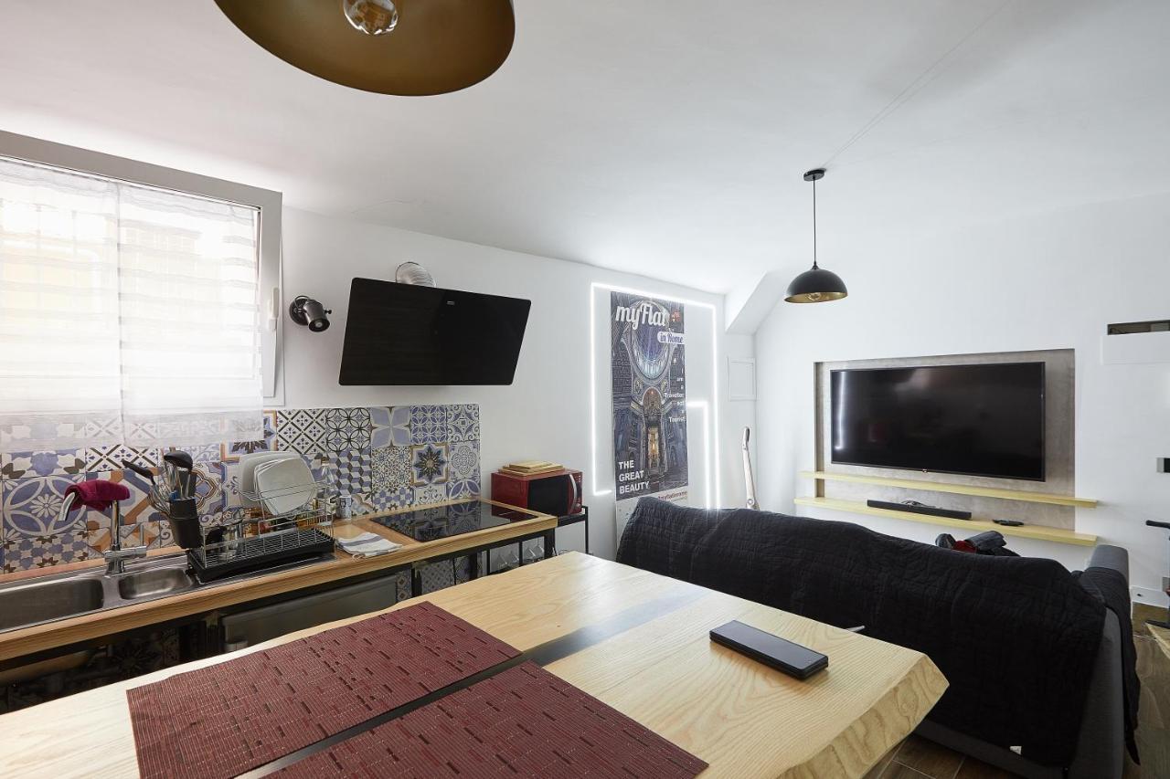 Cozy And Funny Apartment In Front Of Vatican Museums - Myflat In روما المظهر الخارجي الصورة